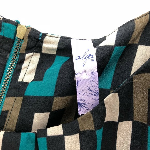 Patterned Shift Dress | Flattering | Geometric Mod Zip Back Zipper | Sleeveless - Picture 2 of 4